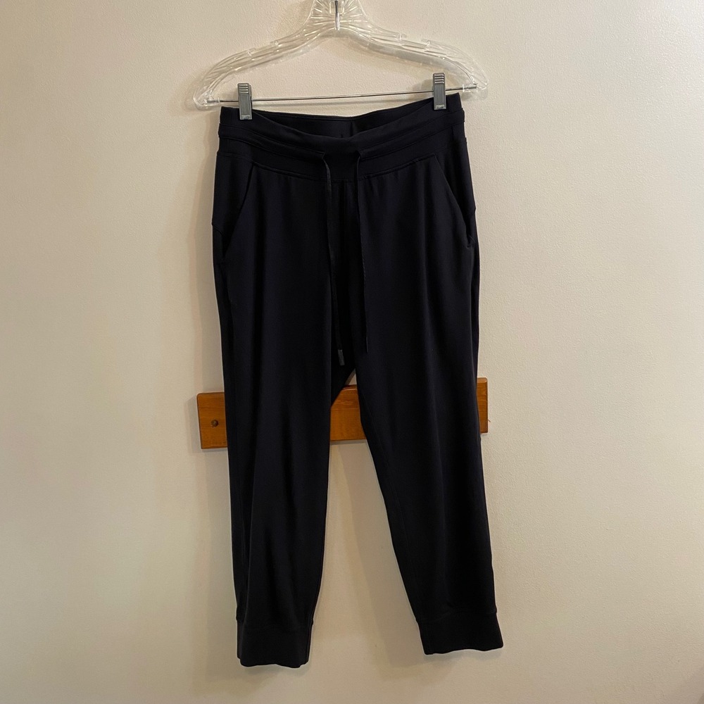 Lululemon Ready‎ to Rulu Jogger Pant Crop Black Womens Sz 6 Workout Athletic Gym
